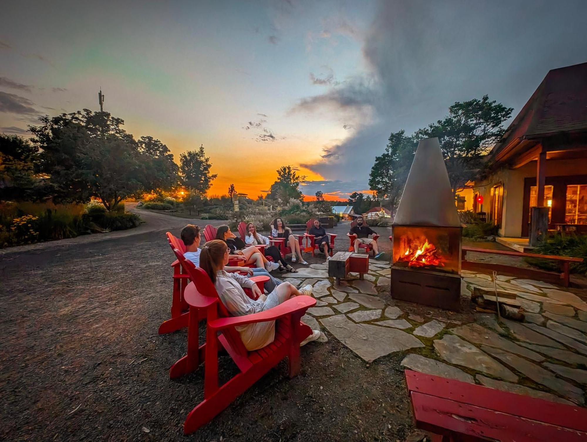 Le Baluchon Eco-Villegiature Saint-Paulin ภายนอก รูปภาพ