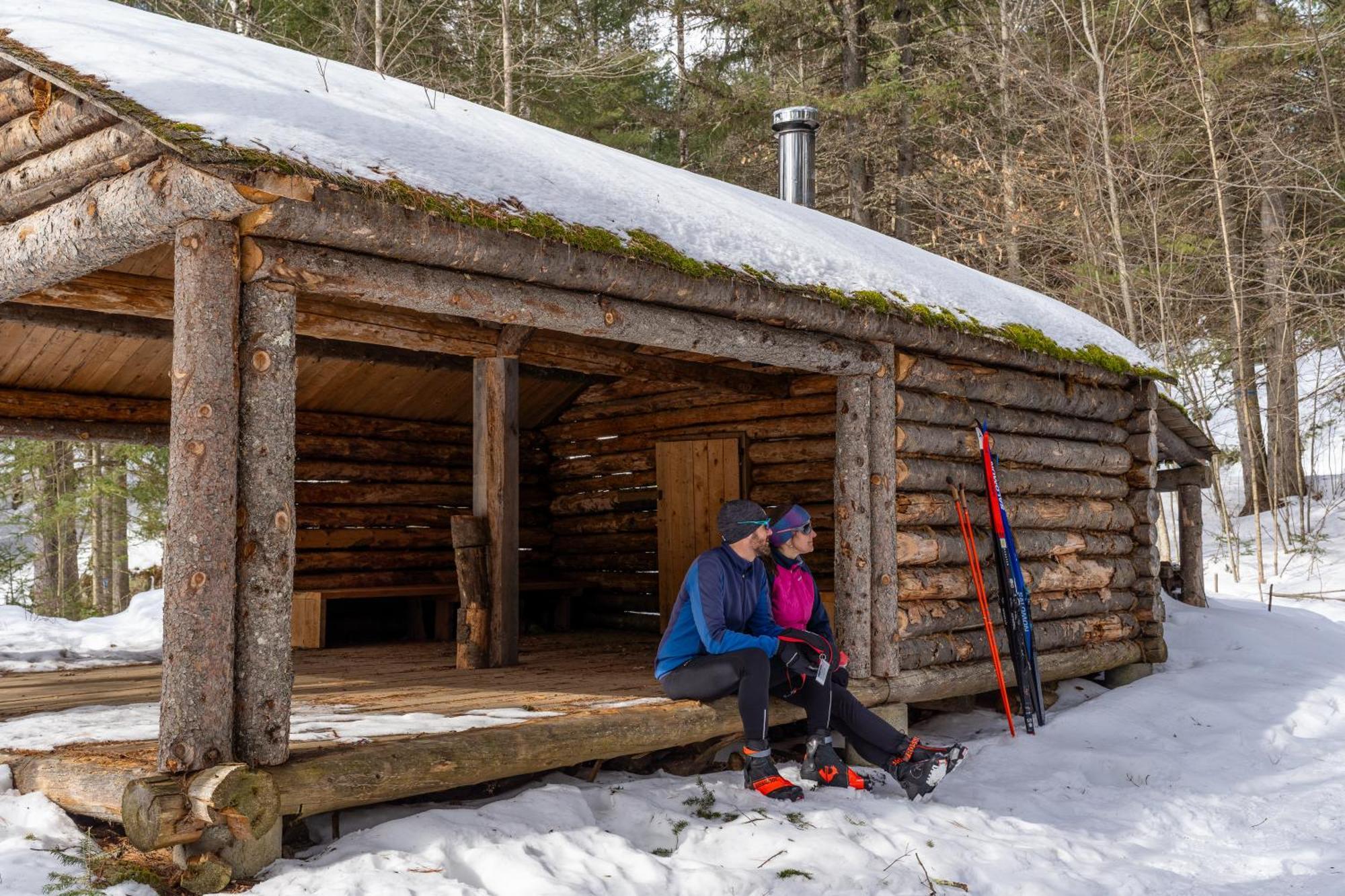 Le Baluchon Eco-Villegiature Saint-Paulin ภายนอก รูปภาพ