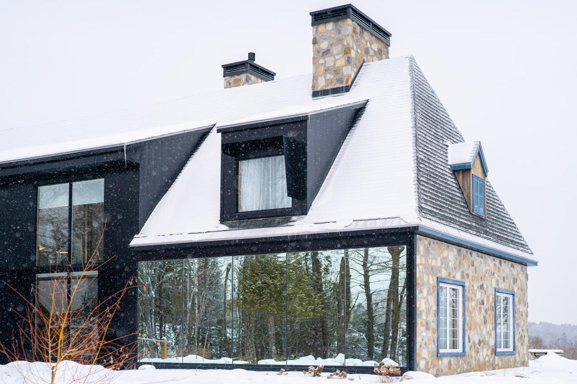 Le Baluchon Eco-Villegiature Saint-Paulin ภายนอก รูปภาพ